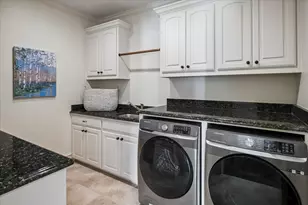 6952 Kenwood Ave, Dallas, TX 75214 - Photo 36