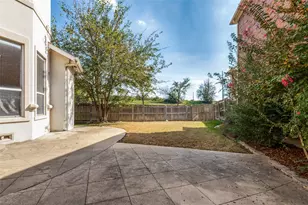 1014 Ricci Ct, Irving, TX 75062 - Photo 24
