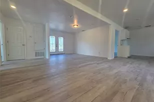912 W Main St, Quinlan, TX 75474 - Photo 4