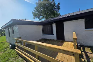 912 W Main St, Quinlan, TX 75474 - Photo 12