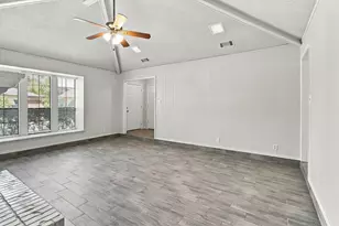 438 Blueridge Dr, Duncanville, TX 75137 - Photo 4