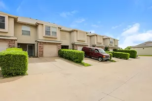 3966 Oceanside Dr, Euless, TX 76040 - Photo 2