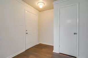 128 SE Robert St, Burleson, TX 76028 - Photo 4
