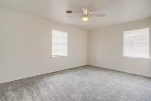 128 SE Robert St, Burleson, TX 76028 - Photo 22