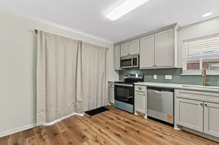 421 Dearborn St, Waco, TX 76704 - Photo 12