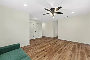 421 Dearborn St, Waco, TX 76704 - Photo 10