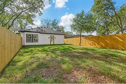 5424 Bourquin Street, Dallas, TX 75210 - Photo 18