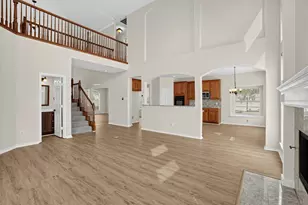 6408 Canyon Lake Dr, Dallas, TX 75249 - Photo 8