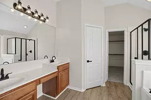 6408 Canyon Lake Dr, Dallas, TX 75249 - Photo 14