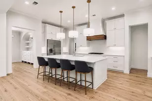 6651 Pinehurst Dr, Granbury, TX 76049 - Photo 10