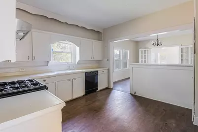 2424 Handley Drive, Fort Worth, TX 76112 - Photo 6