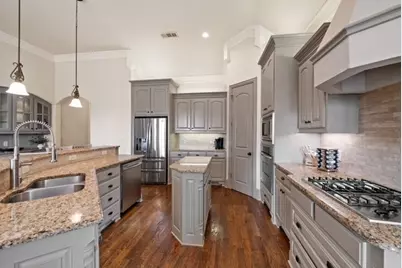 121 Montgomery Drive, Keller, TX 76248 - Photo 6