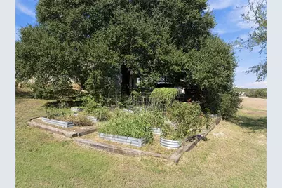 2704 Fm 2490, Clifton, TX 76634 - Photo 38