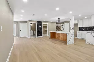 10711 Cromwell Dr, Dallas, TX 75229 - Photo 8