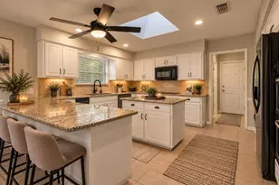 68 Legend Rd, Benbrook, TX 76132 - Photo 6