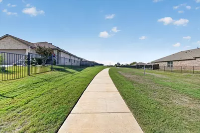 112 Running River Drive, Boyd, TX 76023 - Photo 26