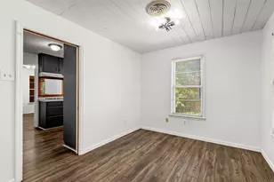 900 N 59th St, Waco, TX 76710 - Photo 4