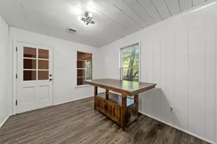 900 N 59th St, Waco, TX 76710 - Photo 6