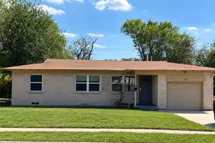 1526 Hillcrest St, Mesquite, TX 75149 - Photo 1