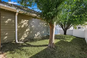 9904 Concord Dr, Providence Village, TX 76227 - Photo 28