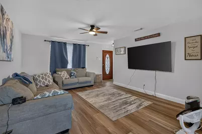 8642 Barclay Street, Dallas, TX 75227 - Photo 2