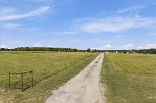 250 Co Rd 1006, Wolfe City, TX 75496 - Photo 34