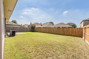 7429 Candler Dr, Fort Worth, TX 76131 - Photo 38