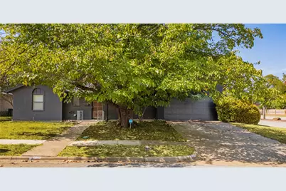 206 Sixpence Lane, Euless, TX 76039 - Photo 1