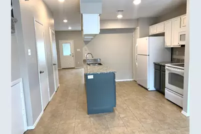 214 Samuel Boulevard #5, Coppell, TX 75019 - Photo 6