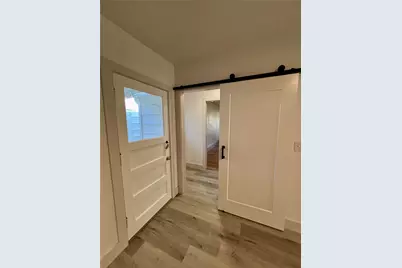 909 Hallum Street, River Oaks, TX 76114 - Photo 16