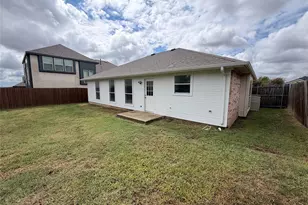 208 Comanche Trail, Alvarado, TX 76009 - Photo 20