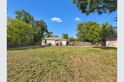 208 Olive Street, Lone Oak, TX 75453 - Photo 18