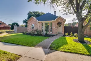 6924 Harvey Ln, Plano, TX 75023 - Photo 2