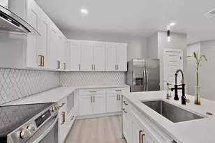 3931 Hancock St, Dallas, TX 75210 - Photo 4