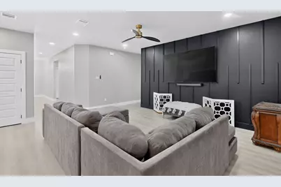 3931 Hancock Street, Dallas, TX 75210 - Photo 14