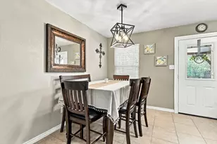 230 Oakwood Cir, Shady Shores, TX 76208 - Photo 6