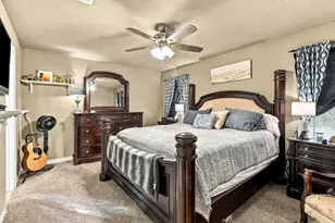 230 Oakwood Cir, Shady Shores, TX 76208 - Photo 14