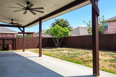 5440 Kleberg Drive, Grand Prairie, TX 75052 - Photo 18