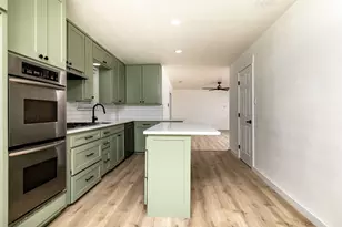 102 Juniper St, Mansfield, TX 76063 - Photo 18