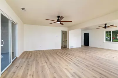 102 Juniper Street, Mansfield, TX 76063 - Photo 12