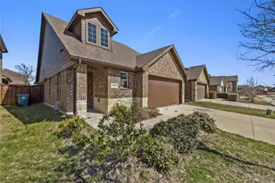 2126 Hobby Dr, Forney, TX 75126 - Photo 2