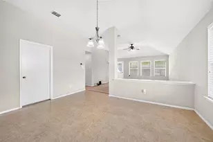 8448 Little Fawn Ln, Dallas, TX 75249 - Photo 16