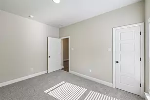 1045 Nighthawk Trl, Alvarado, TX 76009 - Photo 14