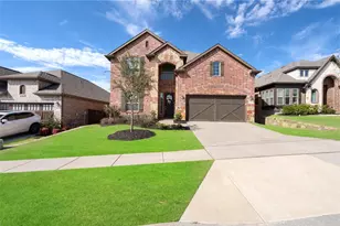 1017 Hoyt Dr, McKinney, TX 75071 - Photo 2