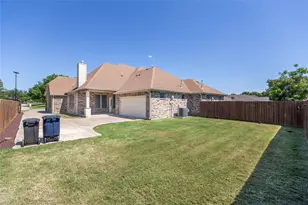 5500 Ledgestone Dr, Fort Worth, TX 76132 - Photo 6
