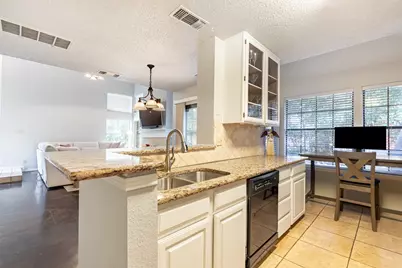 422 Santa Fe Trail #11, Irving, TX 75063 - Photo 16