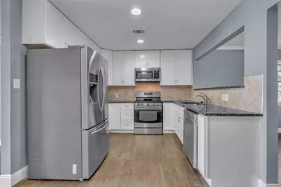 9621 Rustown Drive, Dallas, TX 75228 - Photo 8