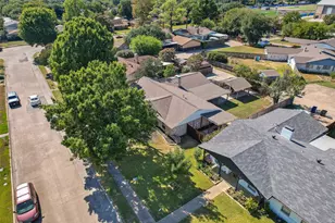 513 Colonial Dr, Garland, TX 75043 - Photo 22