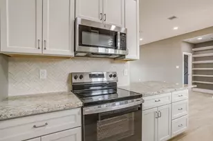 1024 Rays Way, Weatherford, TX 76085 - Photo 16