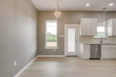 1024 Rays Way, Weatherford, TX 76085 - Photo 10